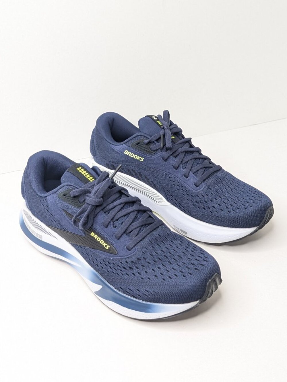 Brooks Adrenaline GTS 24 Road Running Shoes Navy Mens 8 Wide